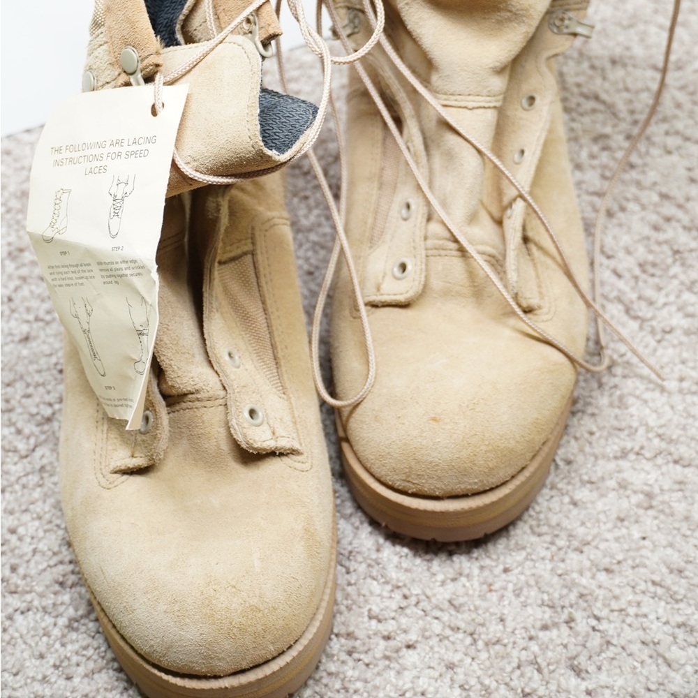 Military camel color WELLCO NEVER WORN BOOTS 12R